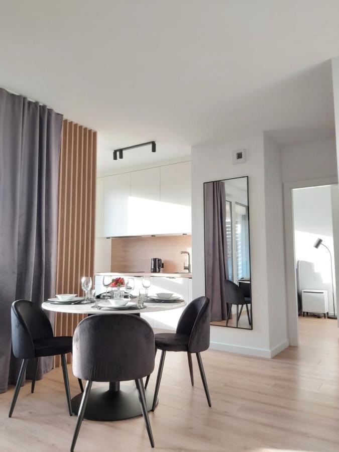 Apartament 150 Zaspa Vvita Z Prywatnym Ogrodem I Tarasem Gdańsk Eksteriør bilde