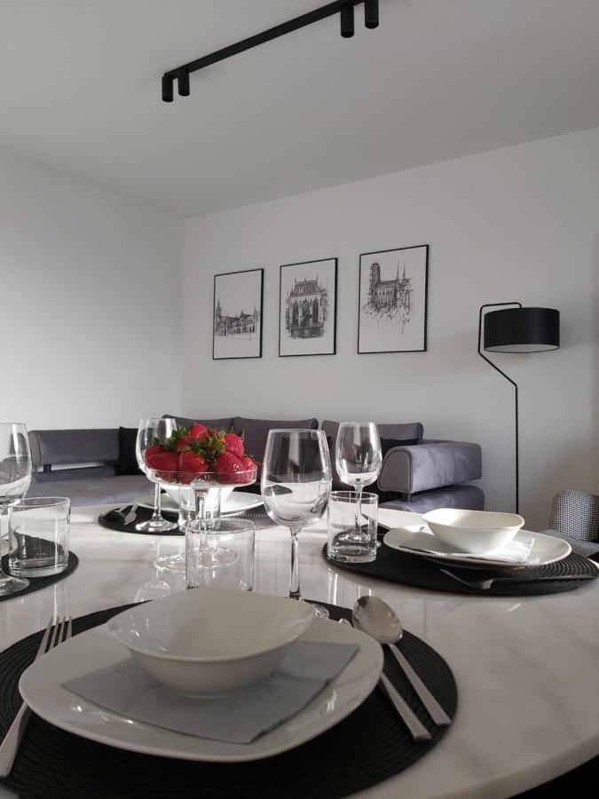 Apartament 150 Zaspa Vvita Z Prywatnym Ogrodem I Tarasem Gdańsk Eksteriør bilde