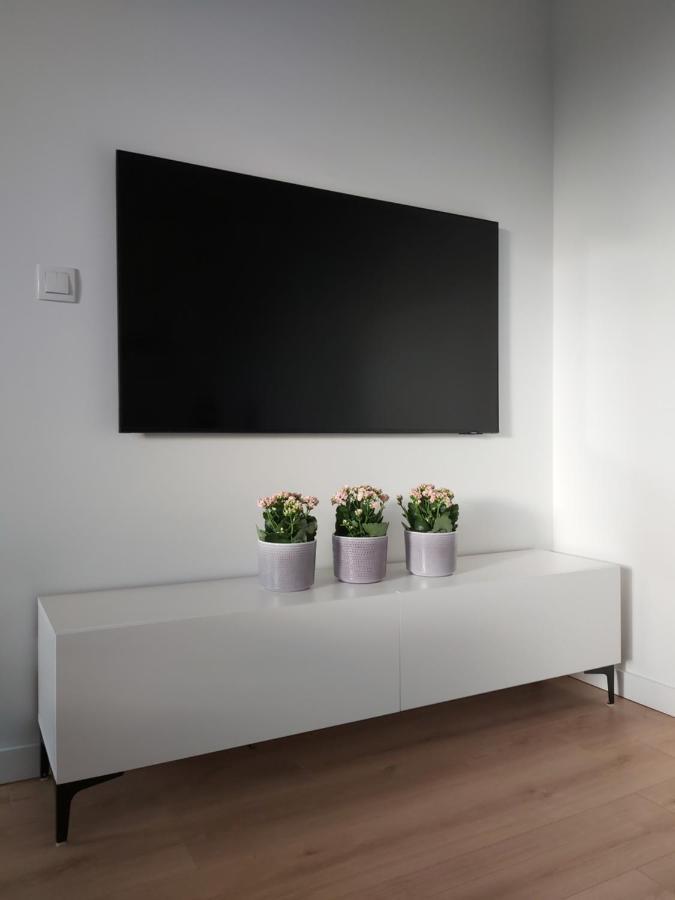 Apartament 150 Zaspa Vvita Z Prywatnym Ogrodem I Tarasem Gdańsk Eksteriør bilde